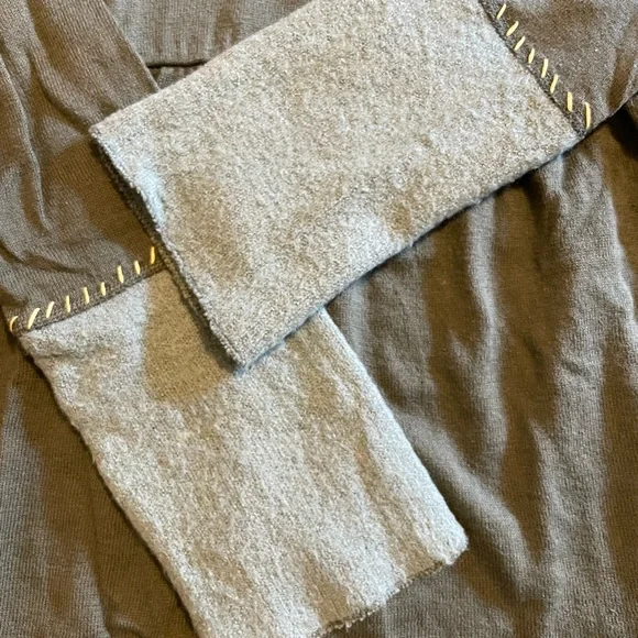 Free People Dusty Green and Teal Empire Waist Sweater Extra Long Sleeves Large - Picture 6 of 8